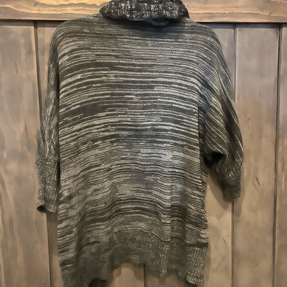 Candies cardigan sweater with infinity scarf - Picture 3 of 3